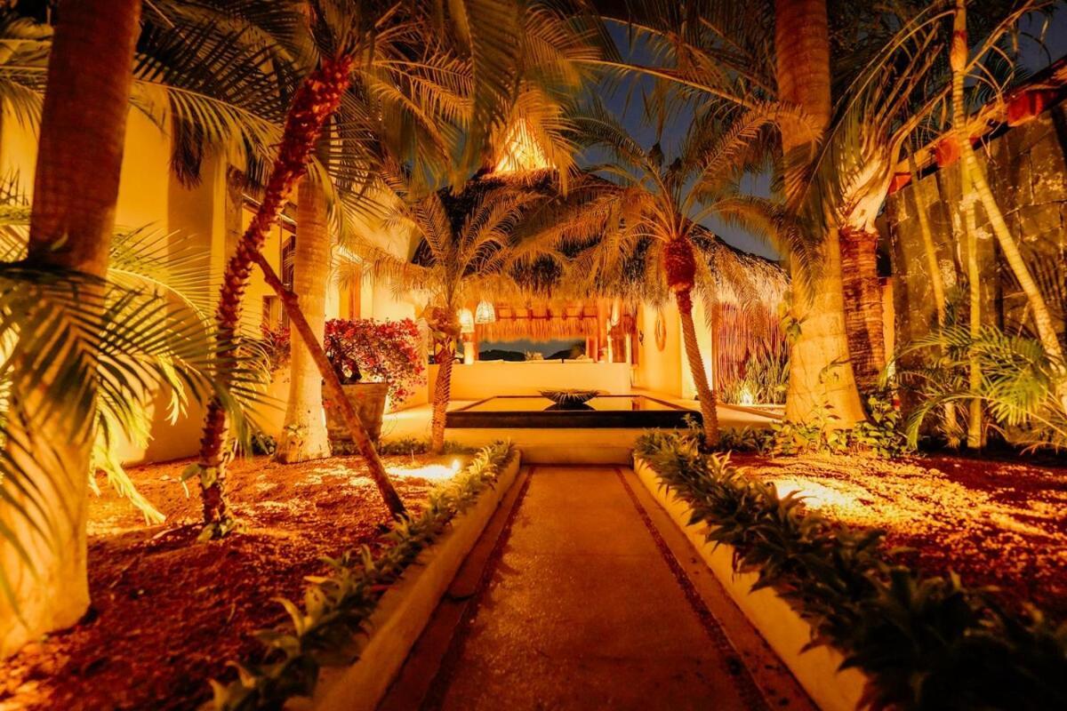 Dream Villa With Private Beach And Catering Zihuatanejo Exterior photo